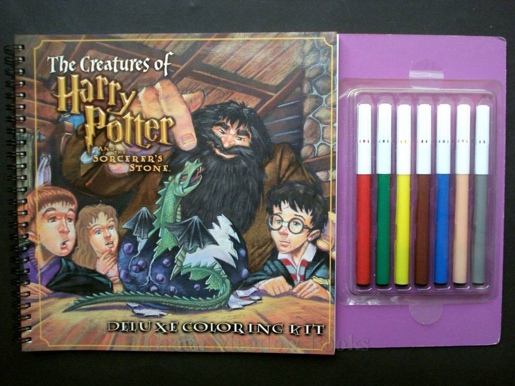 Image for THE MAGIC OF HARRY POTTER AND THE SORCERER'S STONE DE LUXE COLOURING KIT